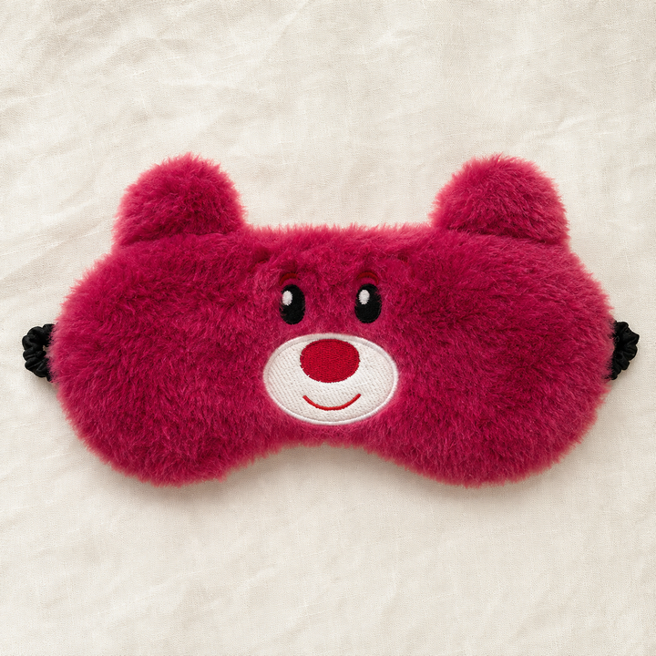 Cute animal sleep eye mask in soft plush - detail of the stitching
