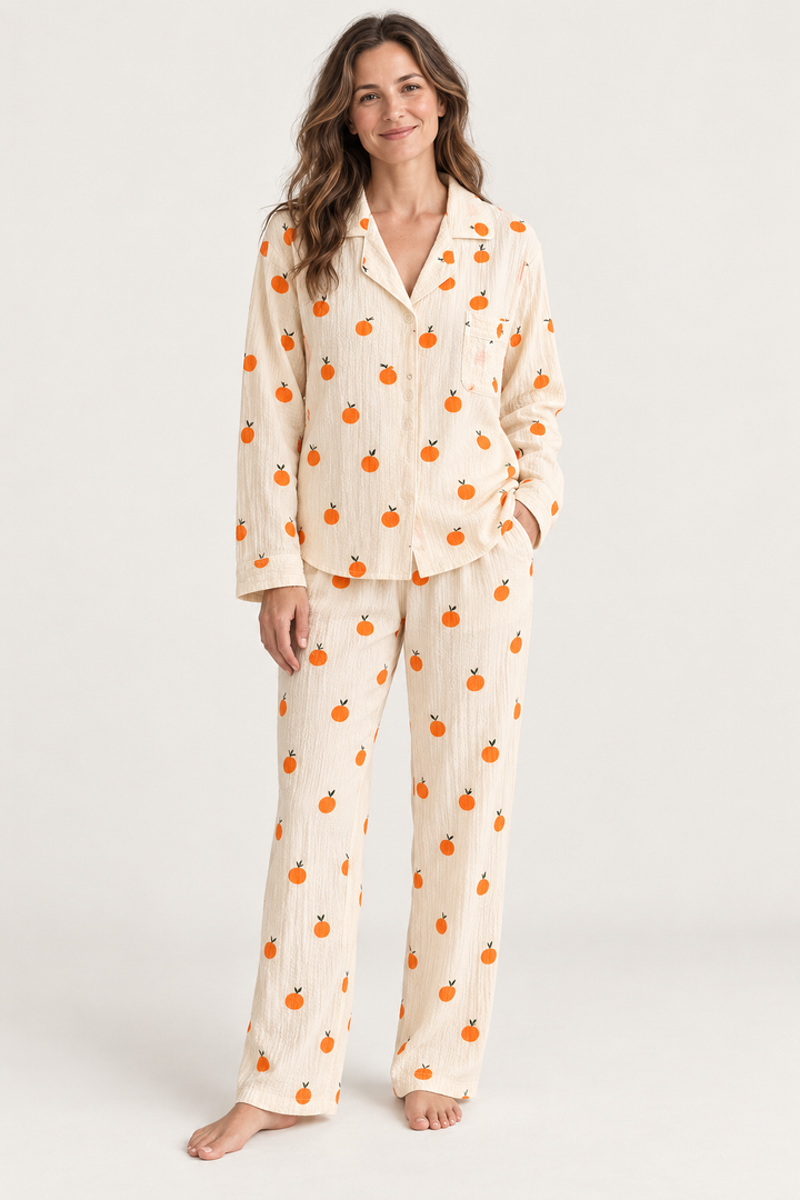 Cotton pajama set with full-length elastic waist pants