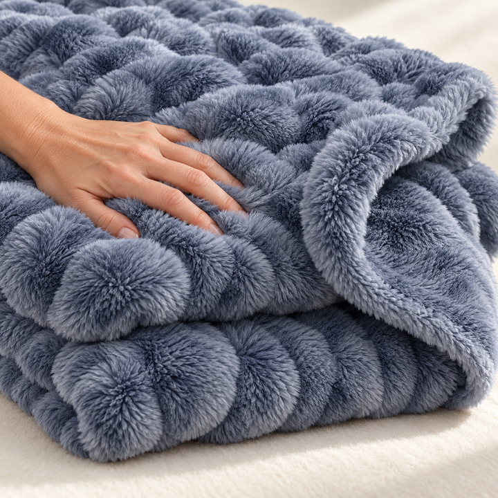 Faux Fur Throw Blanket, Cozy Plush Bubble Fleece 39 x 63 in